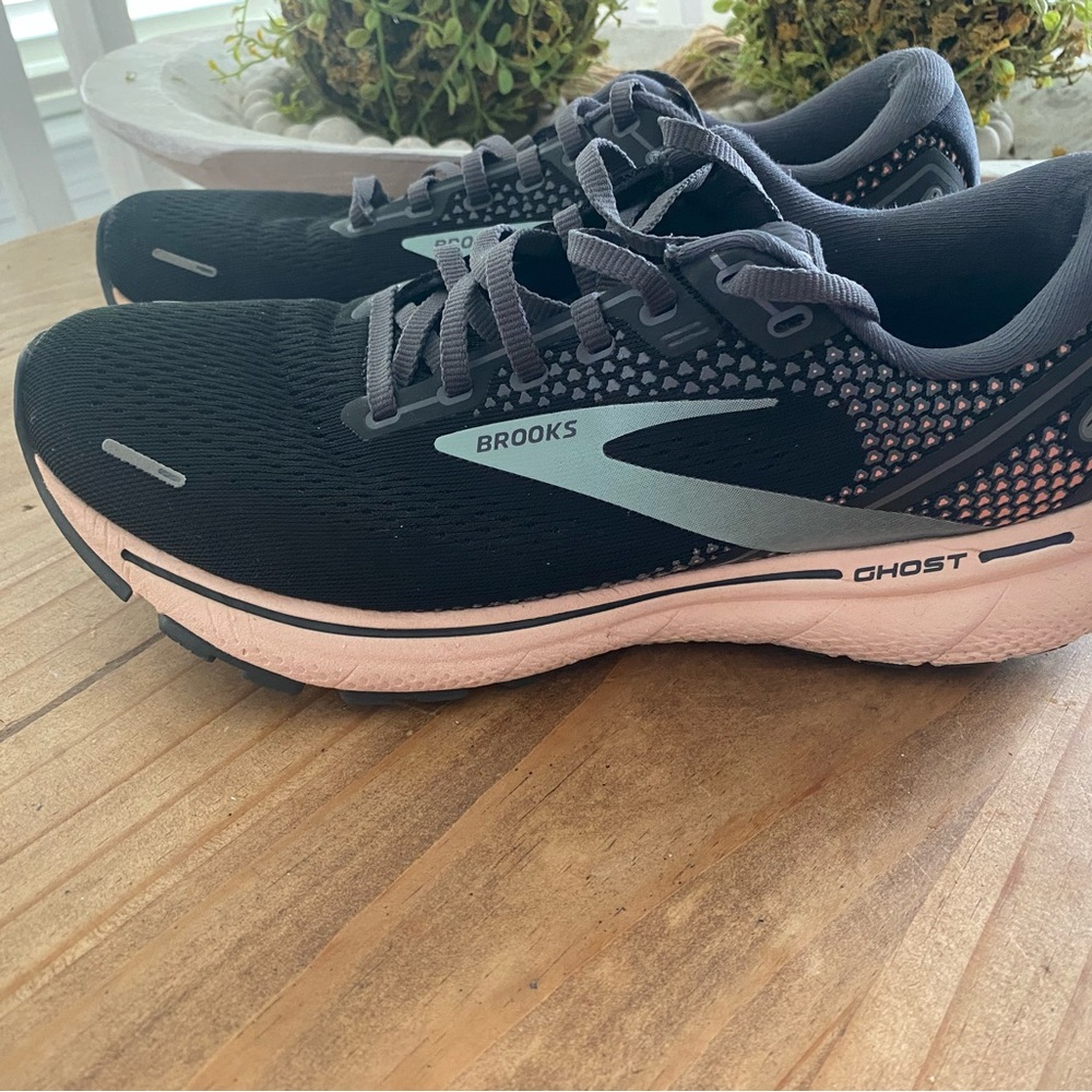 Brooks Ghost 14 size 10 medium - Picture 4 of 13